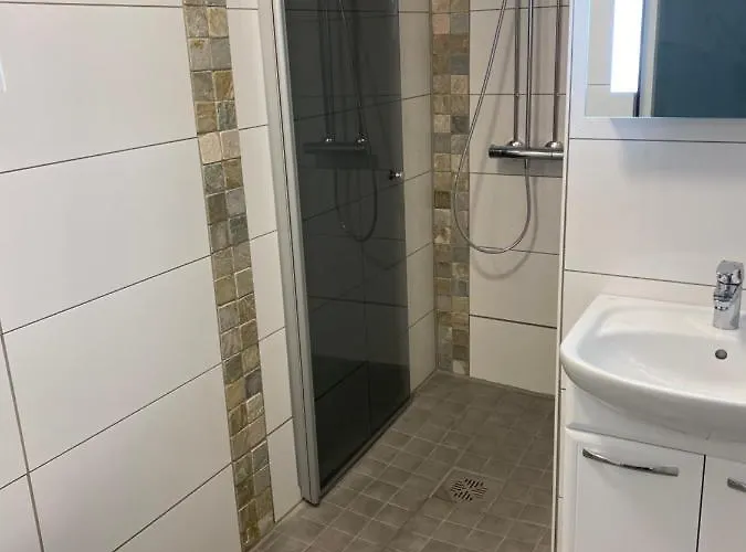 Wallinkoski - And Tentsile Tent Options Next To River Vuoksi Privatunterkunft *