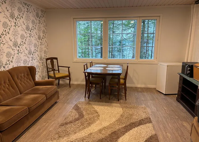 Wallinkoski - And Tentsile Tent Options Next To River Vuoksi *